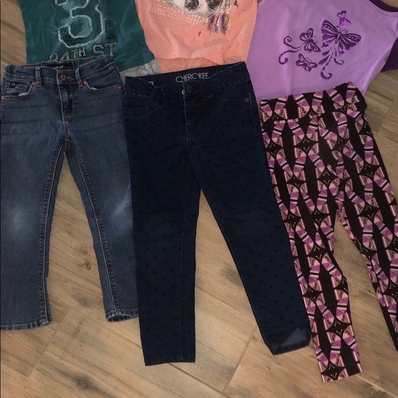 4T- #3 Outfits One Price💥💥💥 - Picture 8 of 8